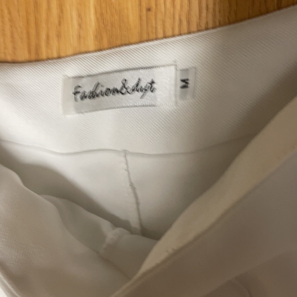 Fashion&Dyt White Tennis Skirt Size M. Nice condition - Picture 3 of 7